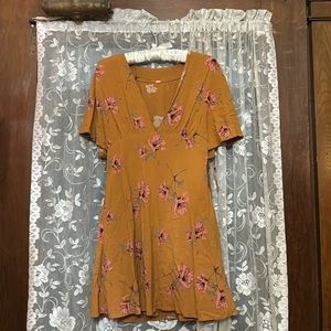 Free people size medium only used once beautiful summer dress